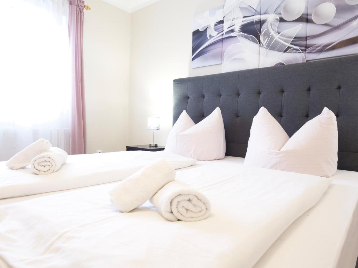 Zlaty Lev Hotell Svitavy Exteriör bild