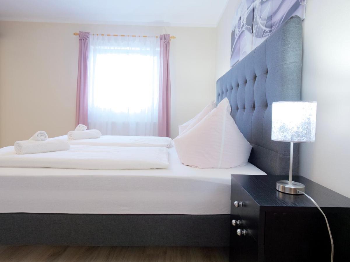 Zlaty Lev Hotell Svitavy Exteriör bild